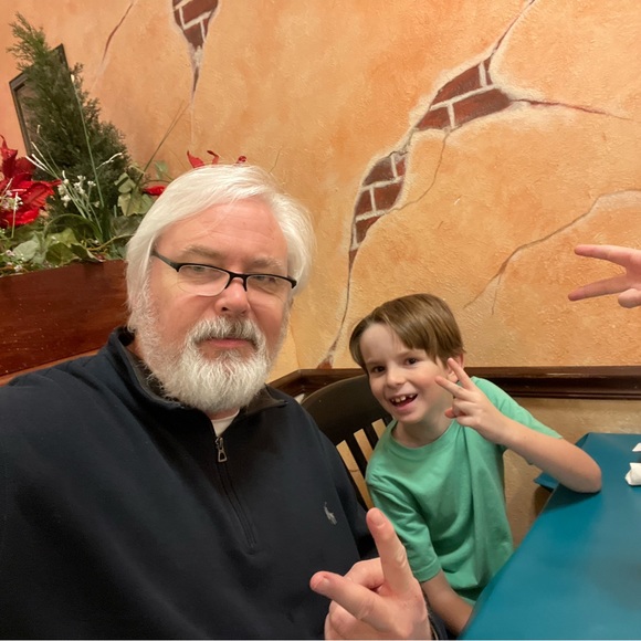 Meet your Posher, Victor - Picture 2 of 4